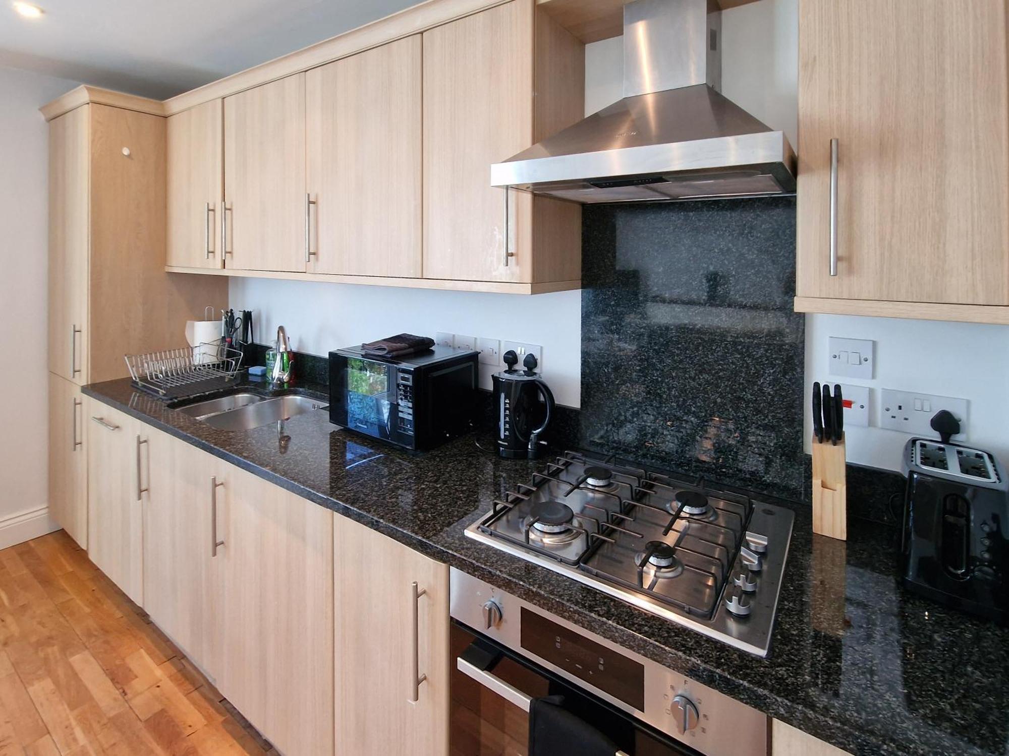 Ao Lettings - Ferry Quays - Brentford Londra